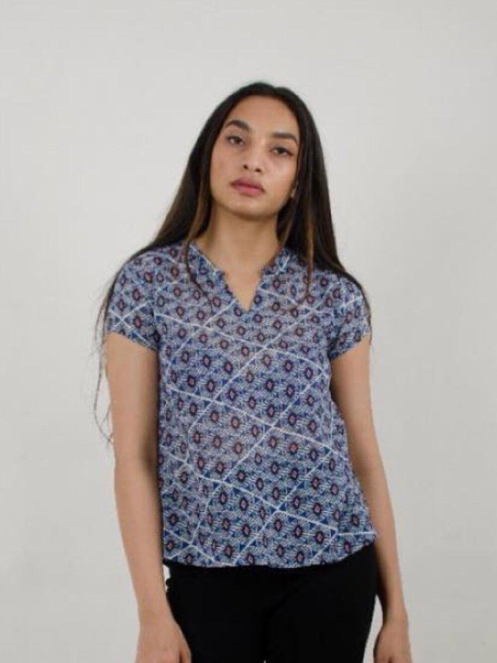Label Y/Studio Y Block Printed Geometric Short Sleeve Top - soft mul cotton